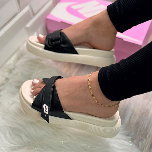 NIKE PARIS