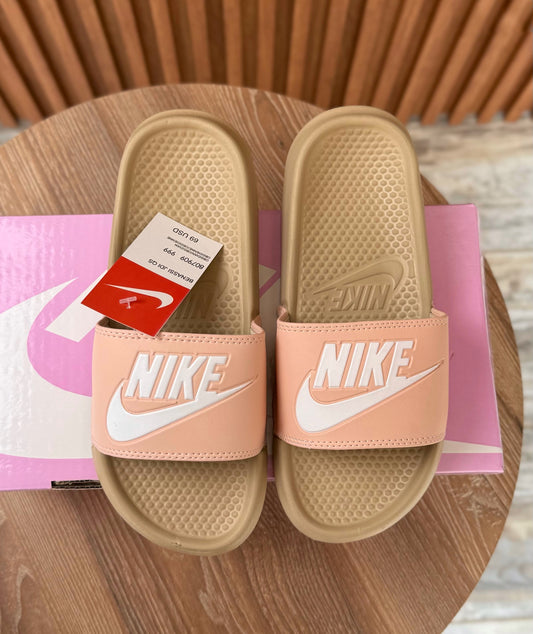 NIKE CLASSIC  DAMA